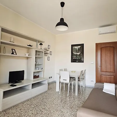 Casa Gb La Tua Casa Nel Centro Di דירה *